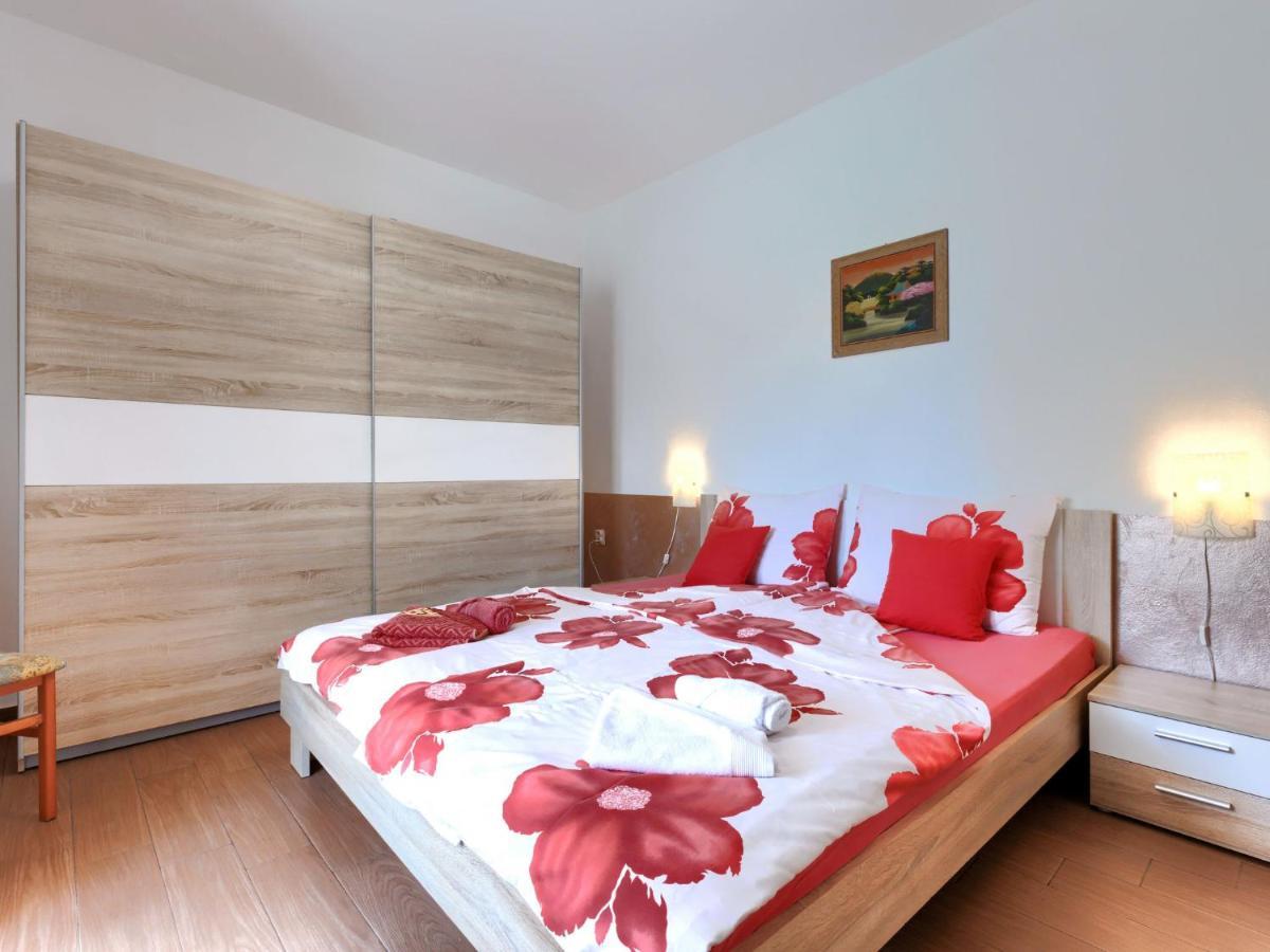 Apartment Elvi - Uma106 By Interhome Umag Exteriör bild