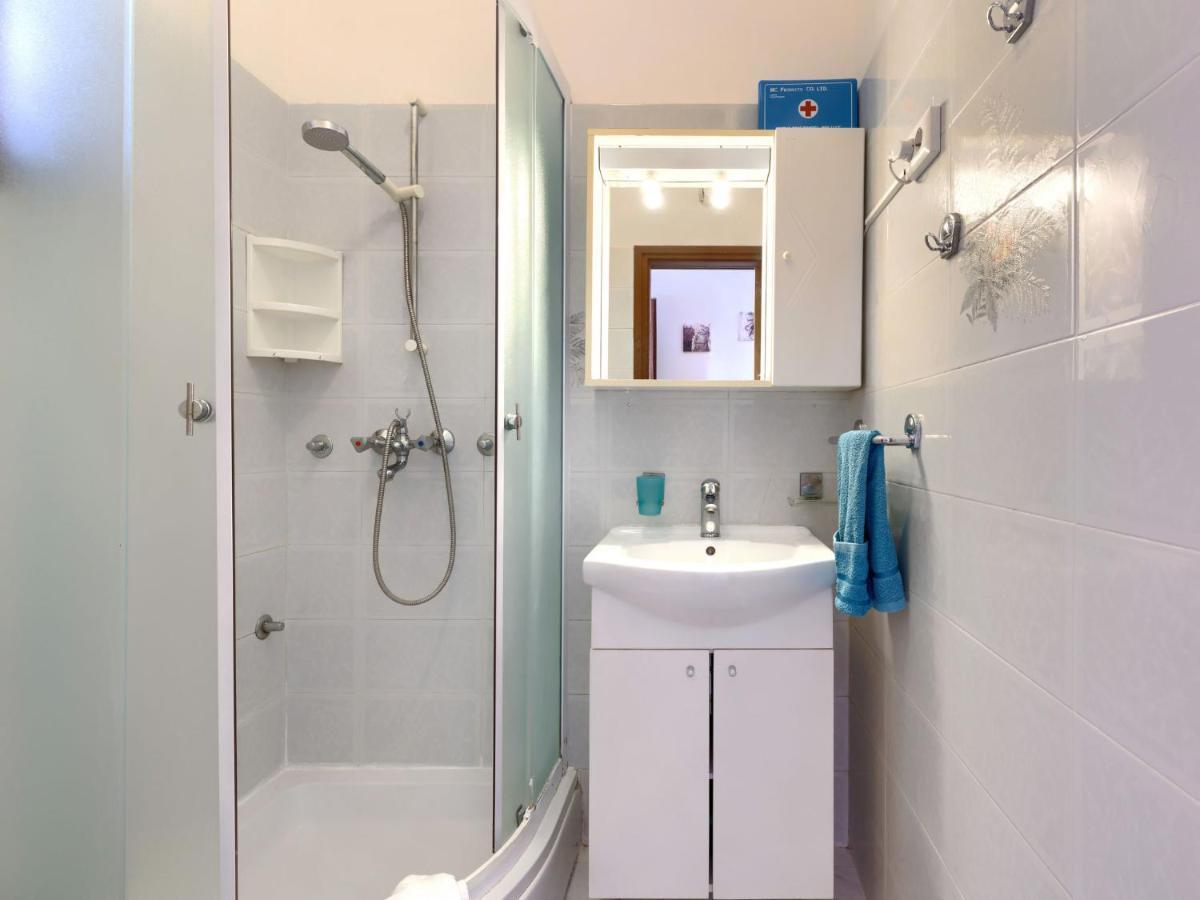 Apartment Elvi - Uma106 By Interhome Umag Exteriör bild