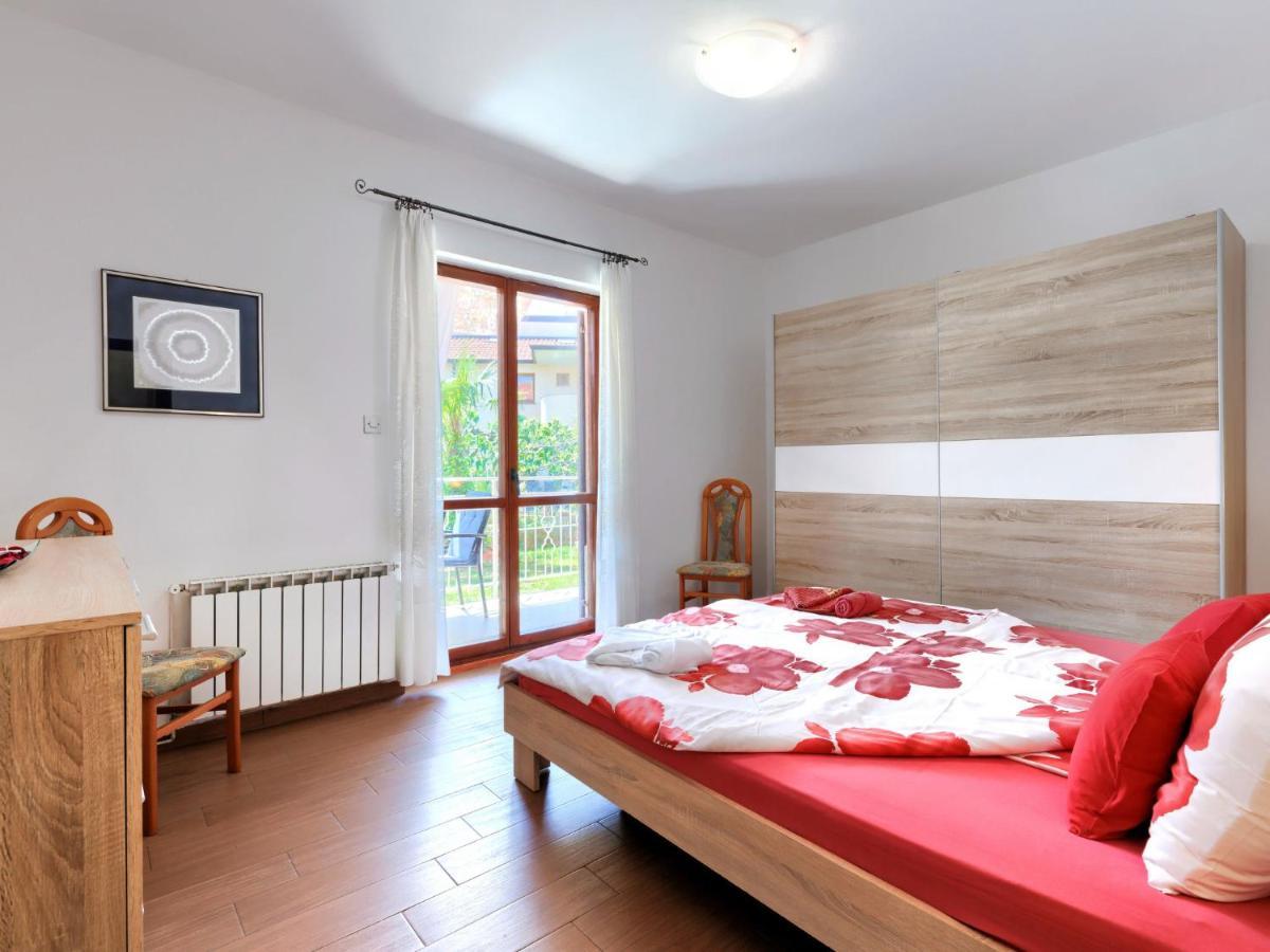 Apartment Elvi - Uma106 By Interhome Umag Exteriör bild